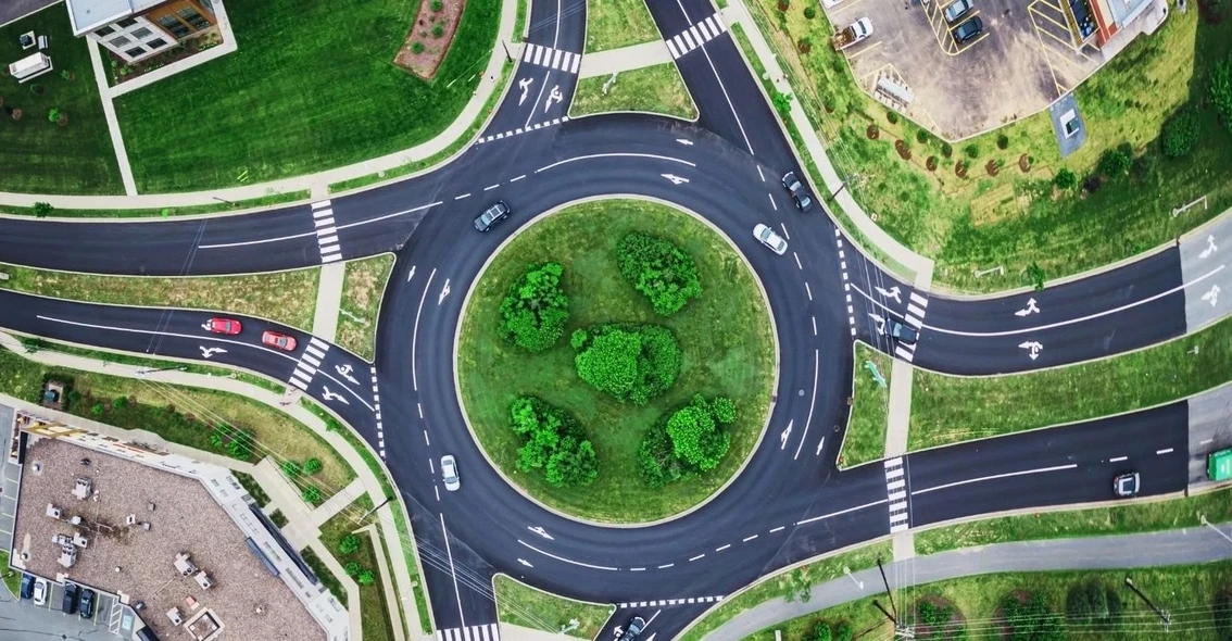 Runnymede Roundabout SOCOTEC Advisory